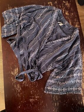 Japna Blue and White Printed Crop Wrap Top